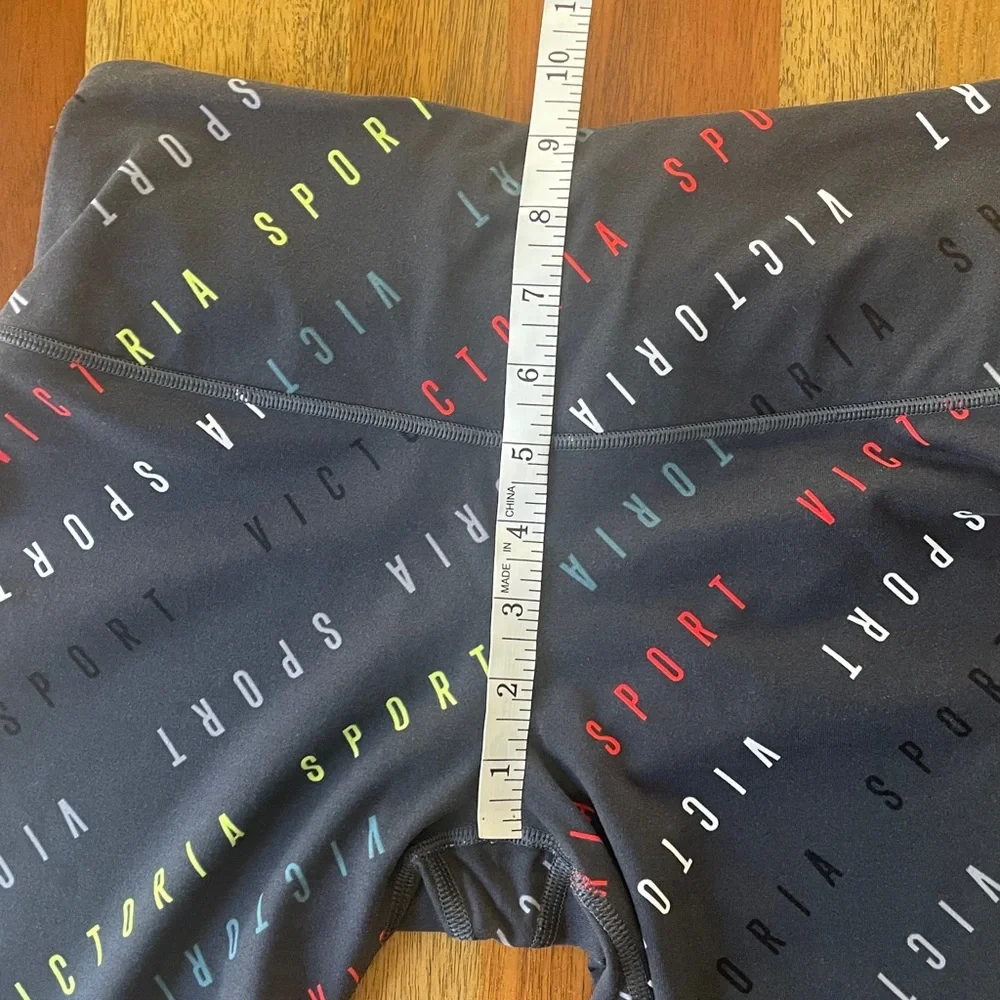 Victoria Secret Leggings - Multicolor Print